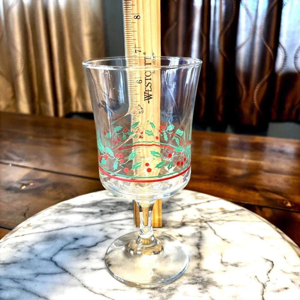 VTG 1986 80s Libbey Arby's Holly‎ Berry Christmas Holiday Stem Goblet Glass 10oz